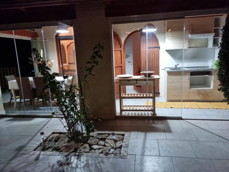 Villa Tea, Residenza Incantevole Con Giardino . Flumini di Quartu Exterior foto
