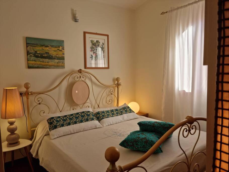 Villa Tea, Residenza Incantevole Con Giardino . Flumini di Quartu Exterior foto